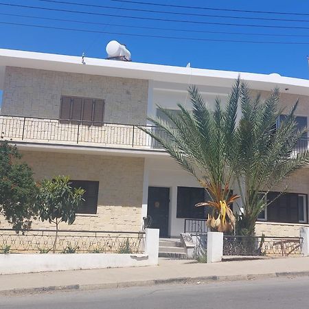 فاماغوستا Secret Garden Guest House 02 المظهر الخارجي الصورة